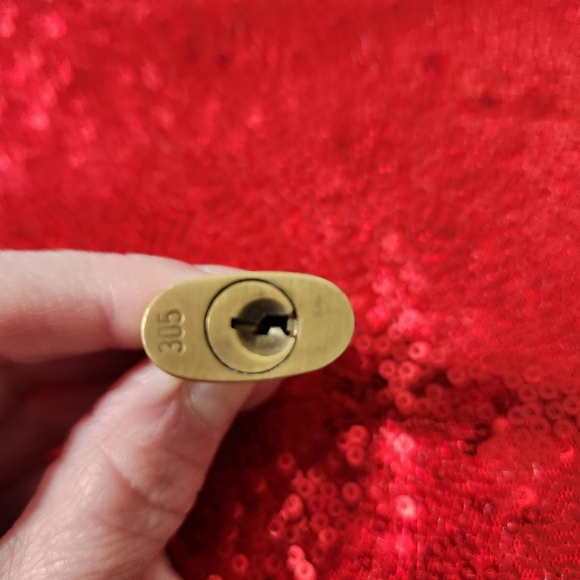 Louis Vuitton Goldtone Lock and Key Number 305 - Picture 7 of 8